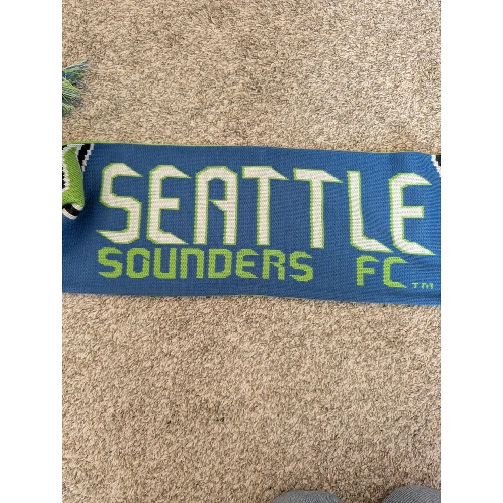 Seattle Sounders FC Soccer Club Knit Scarf Adidas Green And Blue Double Sided